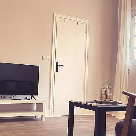 아파트 Centre☆modern Luxury Apt 36m2☆netflix *